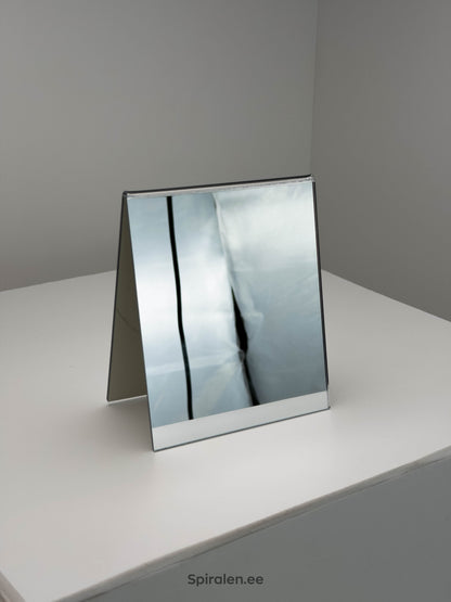 Akrüülist A-kujuline lauasilt