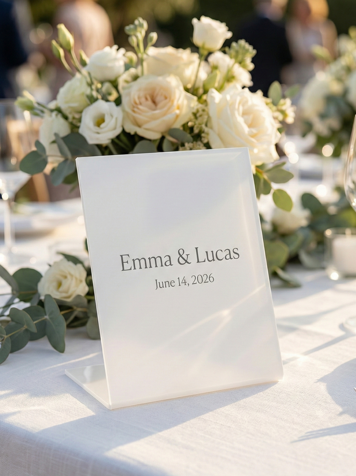 Akrüülist lauamenüü alus